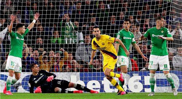 فرحة بوسكيتس بهدفه