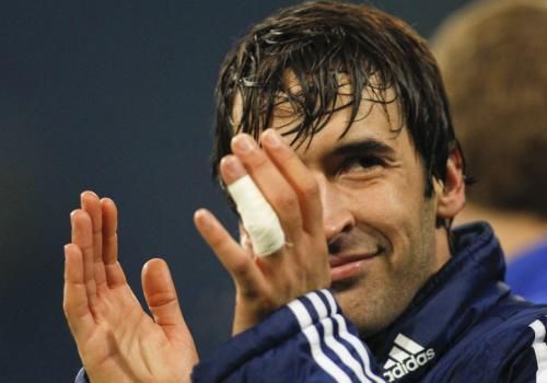 2010-12-18t163440z_01_ina22_rtridsp_3_soccer-germany_reuters