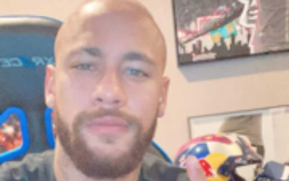 CV6KLKXFKMIJG6AA6JN7IHUUAY