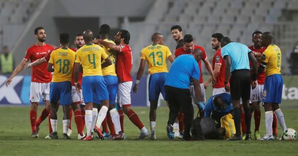 لقاء سابق بين الفريقين