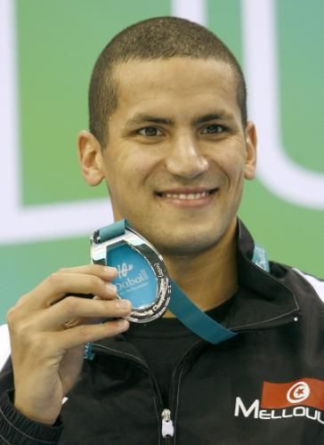 2010-12-16t183945z_01_dub27_rtridsp_3_swimming_reuters