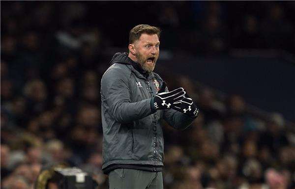 رالف هازنهاتل