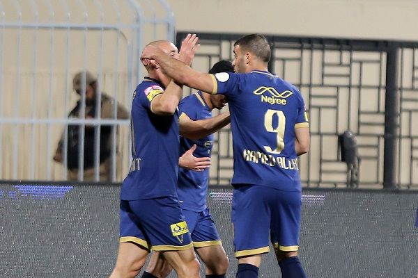 فرحة لاعبي النصر