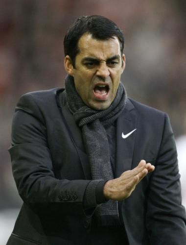 2010-11-06t154041z_01_boh06_rtridsp_3_soccer-germany_reuters