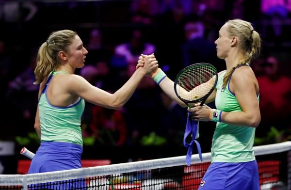 2020-02-15t150931z_1440654328_rc231f9a29sa_rtrmadp_3_tennis-stpetersburg_reuters