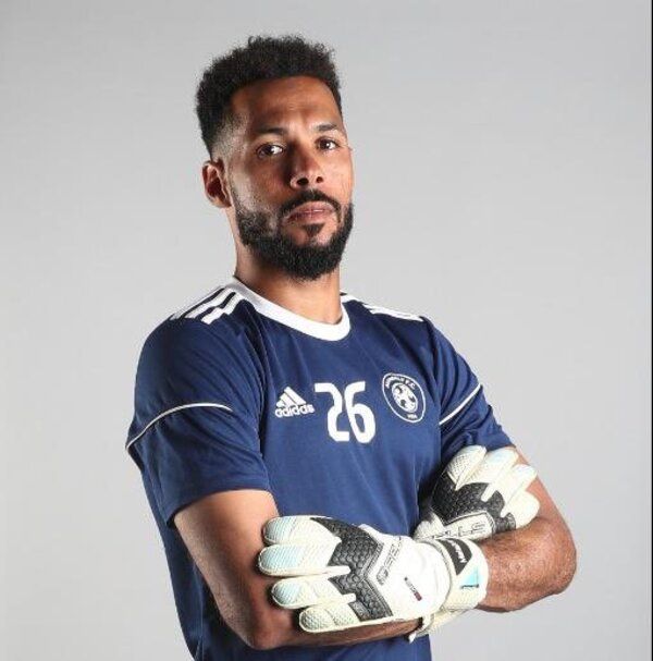 مصطفى ملائكة