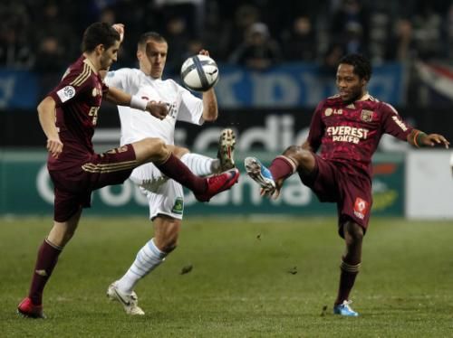 2010-12-19t214534z_01_jpp17_rtridsp_3_soccer-france_reuters