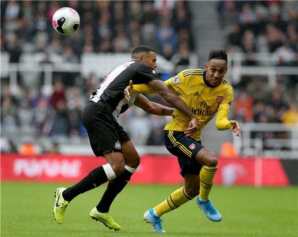 آرسنال ونيوكاسل