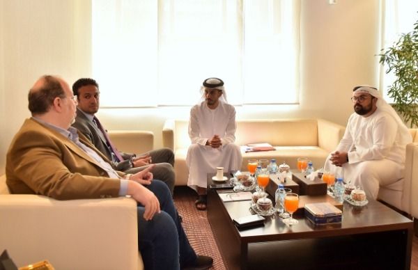 من الاجتماع