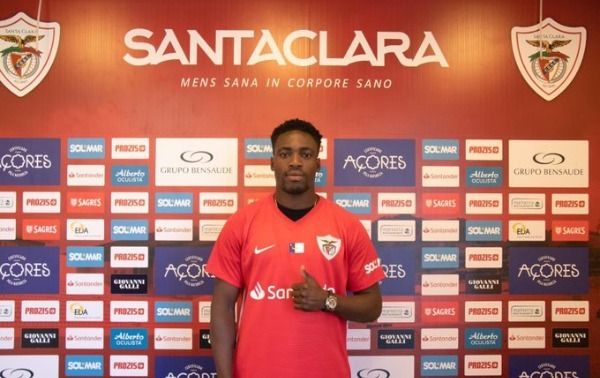 ماليك إيفونا