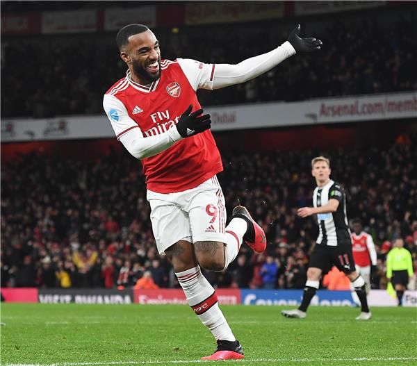 ألكسندر لاكازيت