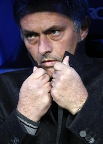 2010-12-20t162234z_01_jmg901_rtridsp_3_soccer-spain-mourinho_reuters