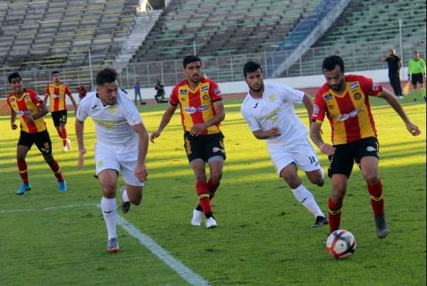 من مباراة سابقة بين الفريقين