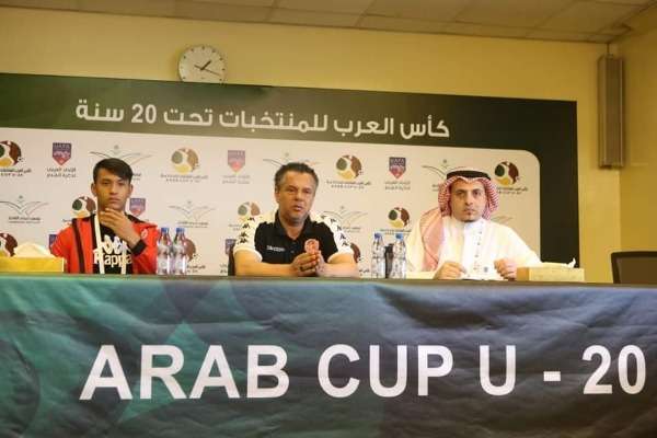 ماهر الكنزاري في المؤتمر الصحفي