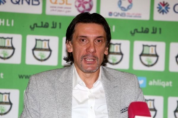  نيبوشا يوفوفيتش