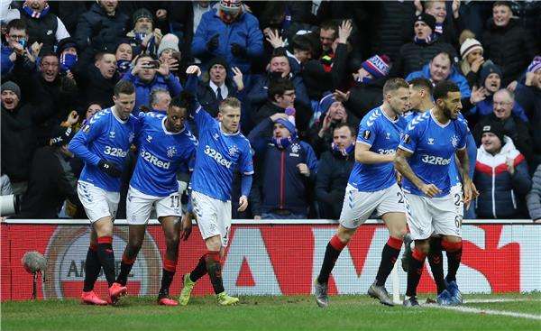 لاعبو رينجرز 