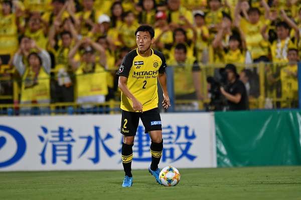 لاعب كاشيوا ريسول