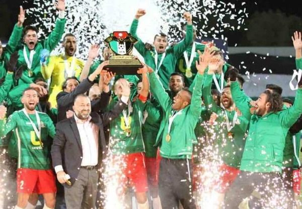 الوحدات متوجاً بدرع الاتحاد الأردني