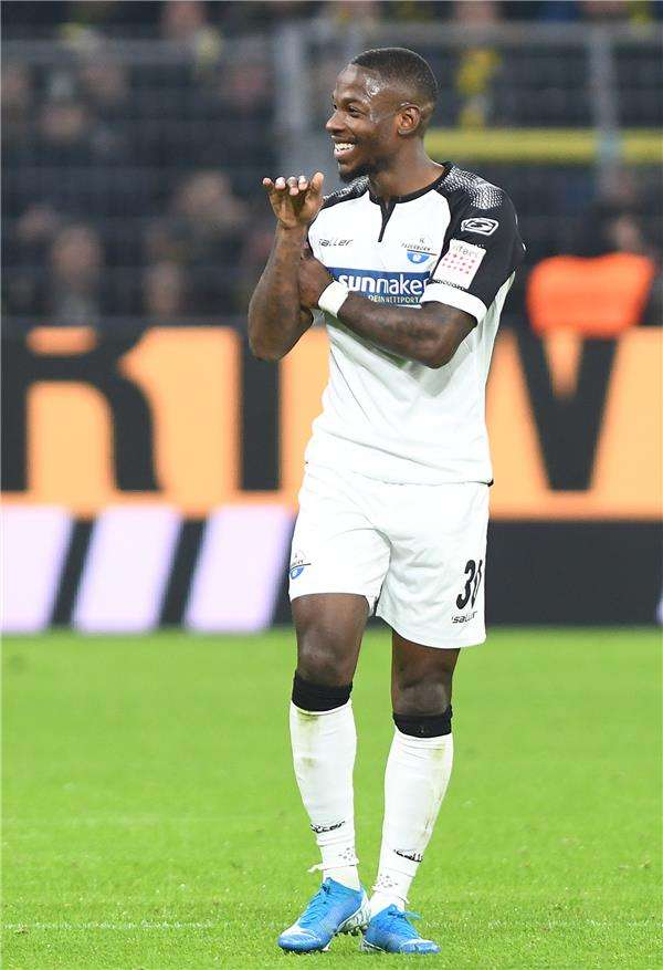 ستريلي مامبا 