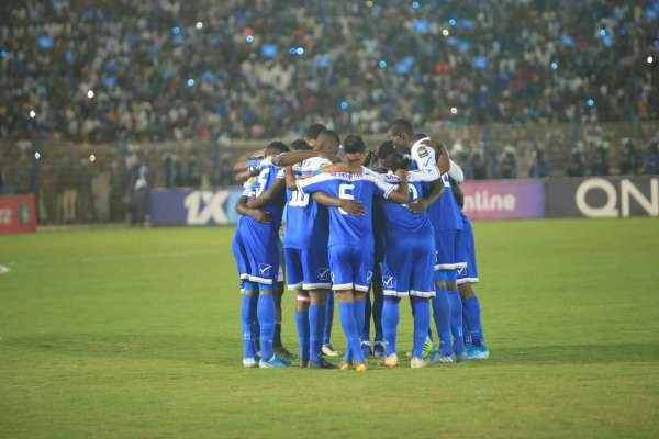 لاعبو الهلال