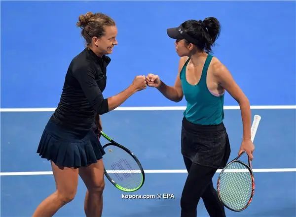 ?i=epa%2ftennis%2f2020-02%2f2020-02-28-08257144_epa