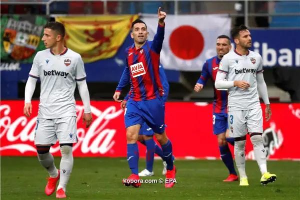 ?i=epa%2fsoccer%2f2020-02%2f2020-02-29%2f2020-02-29-08258780_epa