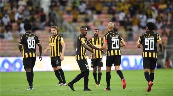 لاعبو الاتحاد 