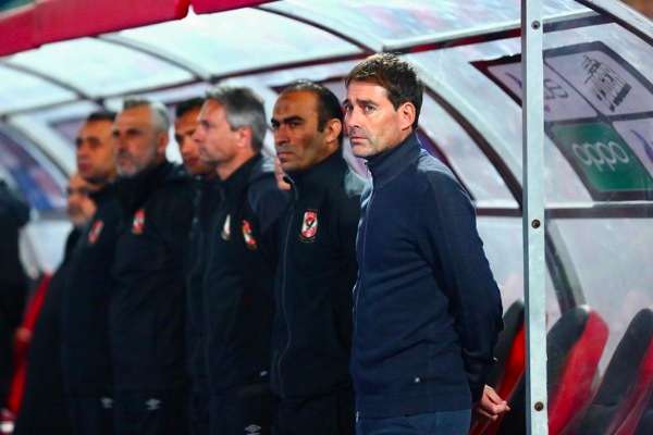 سيد عبد الحفيظ مع جهاز الأهلي