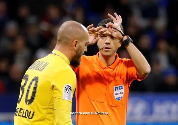 ?i=reuters%2f2020-03-01%2f2020-03-01t212835z_1877162516_rc29bf9gfhld_rtrmadp_3_soccer-france-lyo-ste-report_reuters