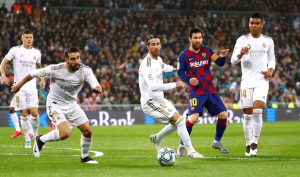 راموس وميسي من المباراة