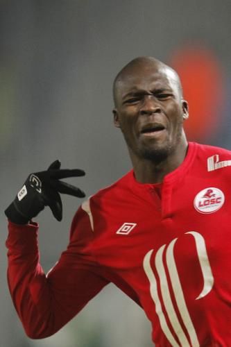 2010-12-22t194219z_01_pr07_rtridsp_3_soccer-france_reuters