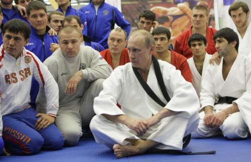 2010-12-23t043958z_01_mos97_rtridsp_3_russia_reuters