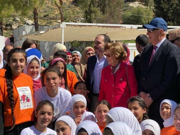 من الزيارة