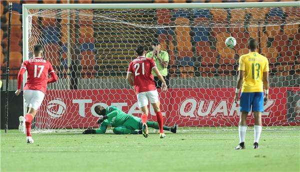 معلول يسجل في صن داونز