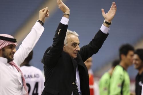 2010-09-22t221059z_01_sin369_rtridsp_3_soccer-asia-champions_reuters