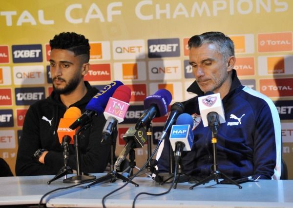 كارتيرون خلال المؤتمر الصحفي