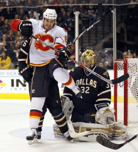 2010-12-24t032652z_01_dal08_rtridsp_3_nhl_reuters