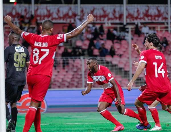 فرحة لاعبي الوحدة 