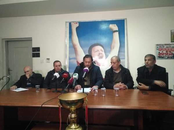 من المؤتمر الصحفي