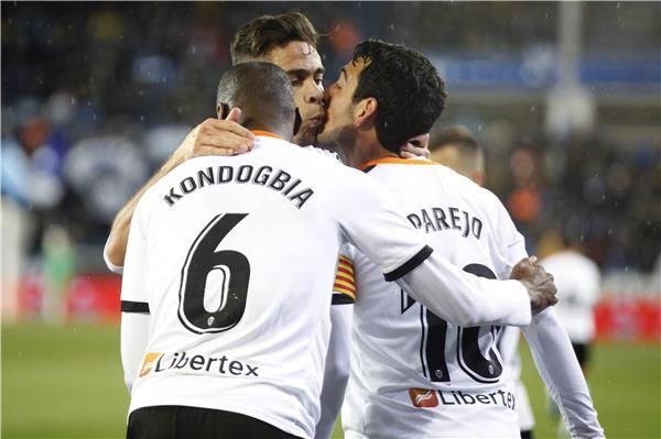 لاعبو فالنسيا 