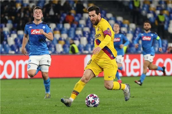 برشلونة ونابولي