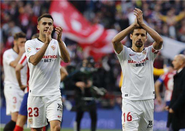 لاعبو إشبيلية