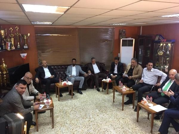 من الاجتماع