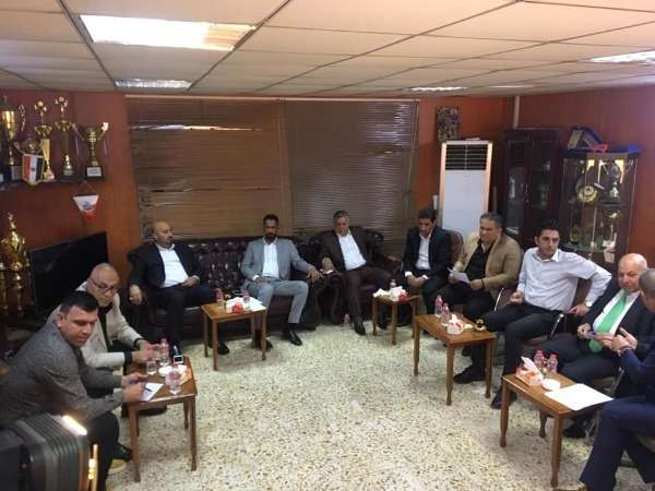 من الاجتماع