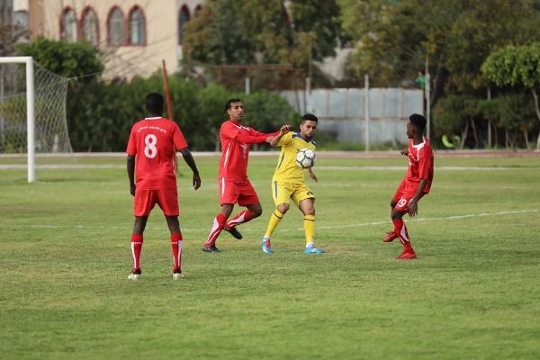 من لقاء التفاح والمغازي