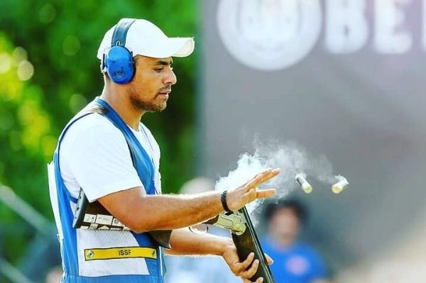 عزمي محيلبة