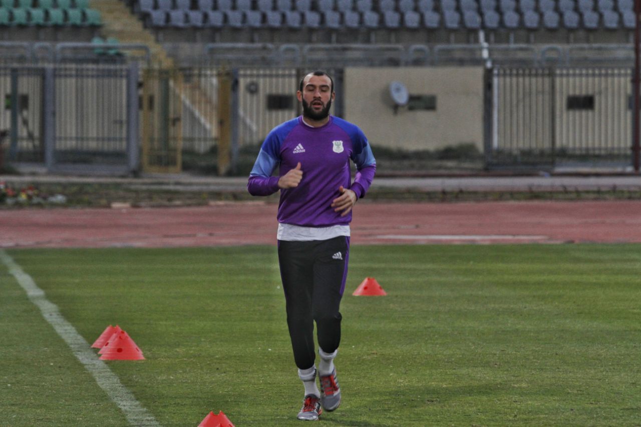 عمر كمال عبد الواحد