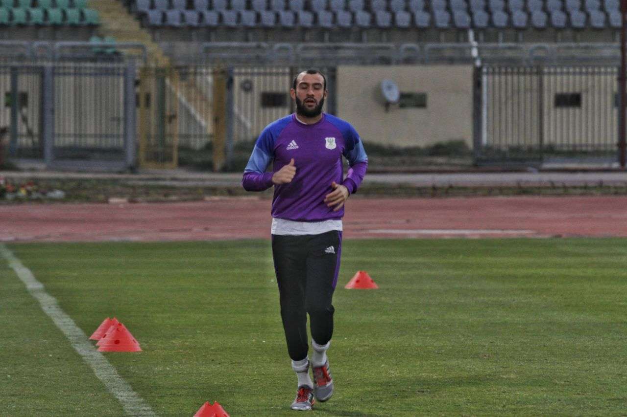 عمر كمال عبد الواحد