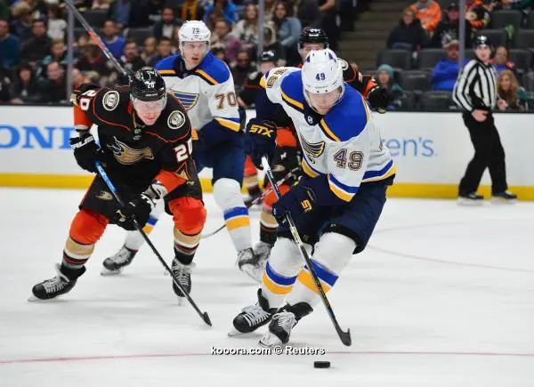 ?i=reuters%2f2020-03-12%2f2020-03-12t050131z_1895946180_nocid_rtrmadp_3_nhl-st-louis-blues-at-anaheim-ducks_reuters