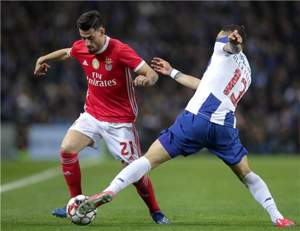 من مباراة سابقة بين بنفيكا وبورتو